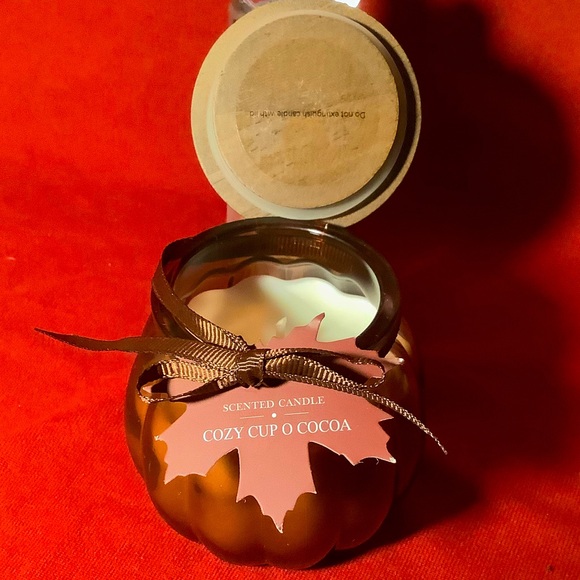 Candle and Accessories 4PC Bundle New - Picture 5 of 6